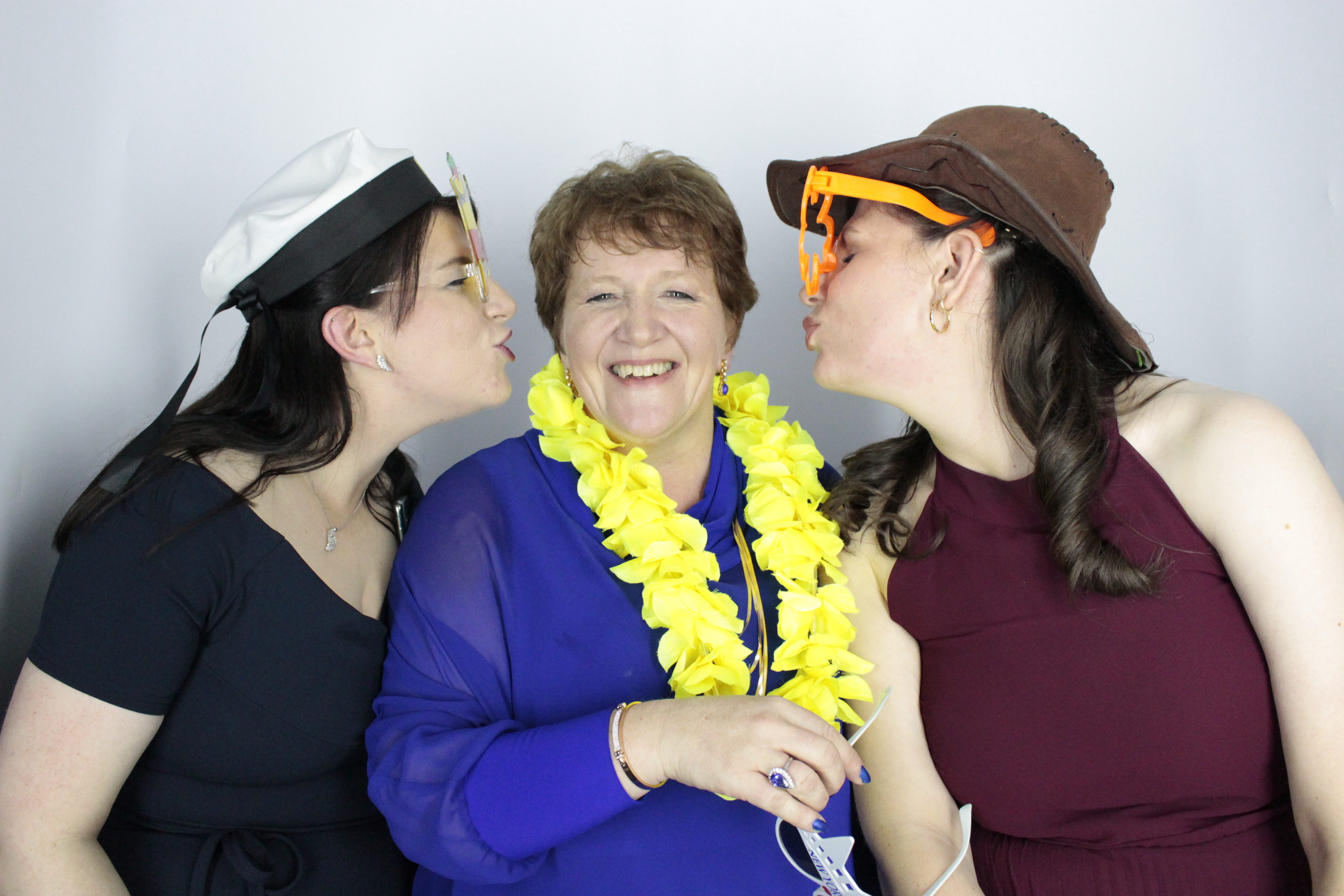 Darren and Claire’s Wedding  | View more photos from the event at gallery.myphotoboothexperience.co.uk/u/MyPhotoBoothExperienceLtd/Darren-and-Claire’s-Wedding